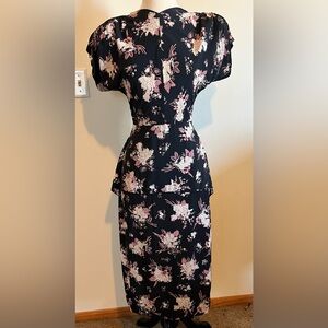 Vintage 1940's Rayon Floral
Print Skirt and Blouse With Peplum
Dress Size 2